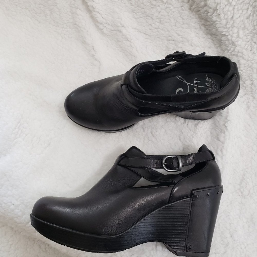 Dansko  black leather bootie wedge clogs